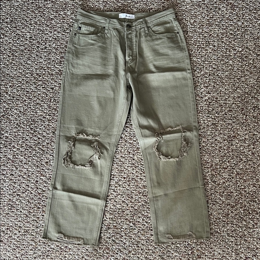KanCan Olive Distressed Cropped Pants